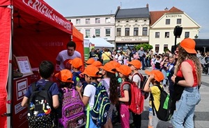 perex - Den Země - ilu.jpg