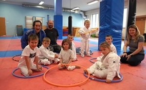 Mini judo malá.jpg