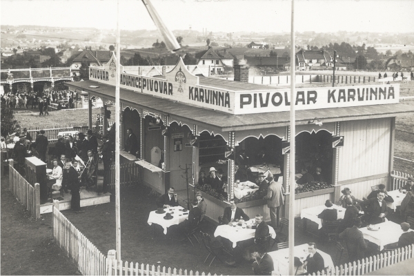 1926 - Průmyslová, živnostenská, kulturní a hospodářská výstava Těšínska a Ostravska v Orlové.jpg