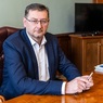 perex - Jan Wolf za stolem.jpg
