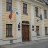 průčelí_s vlajkou euroregionu.jpg