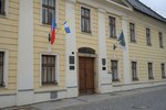 průčelí_s vlajkou euroregionu.jpg