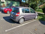 RENAULT.jpg
